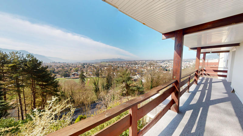 Maison - 159 m² - 6 pièces