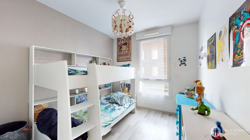 Appartement - 75 m² - 4 pièces