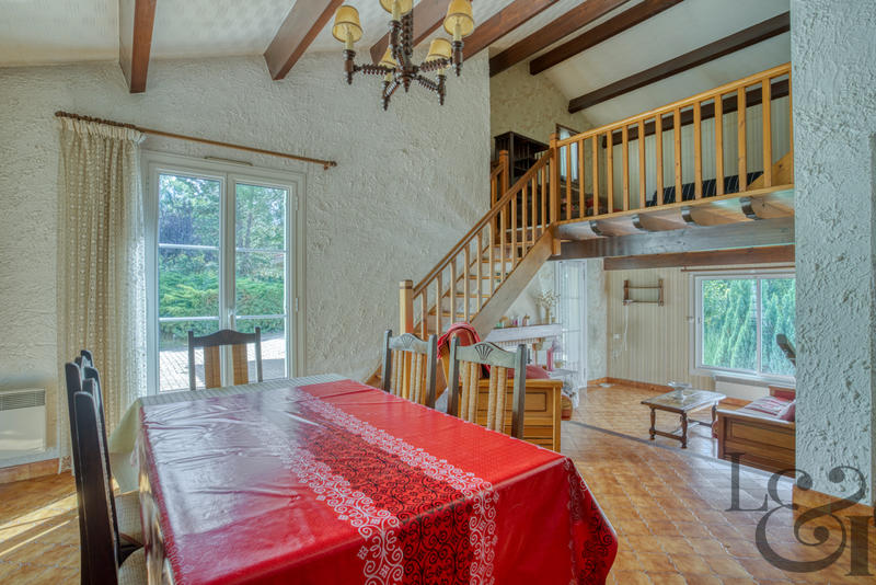 Maison - 128 m² - 6 pièces