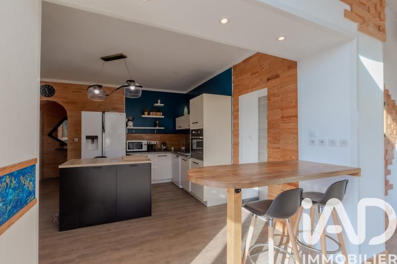 Maison - 163 m² - 6 pièces