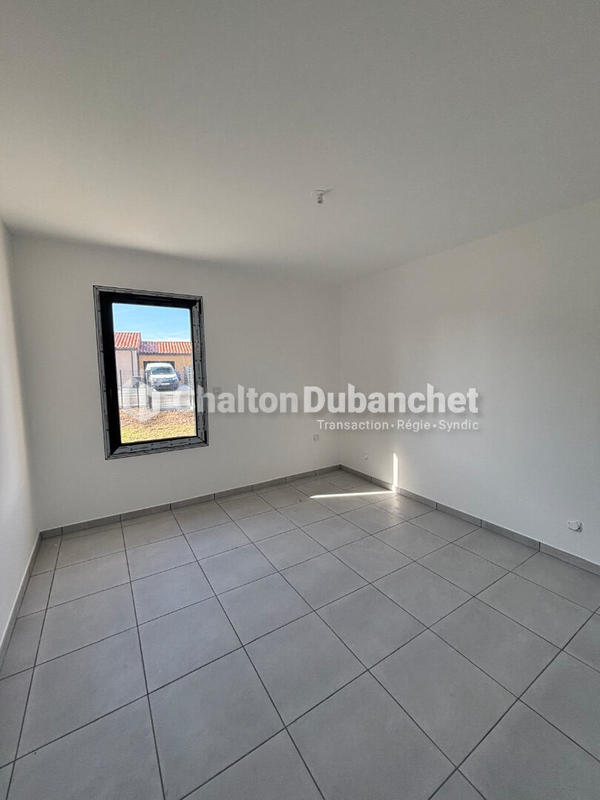 Maison - 94 m² - 5 pièces