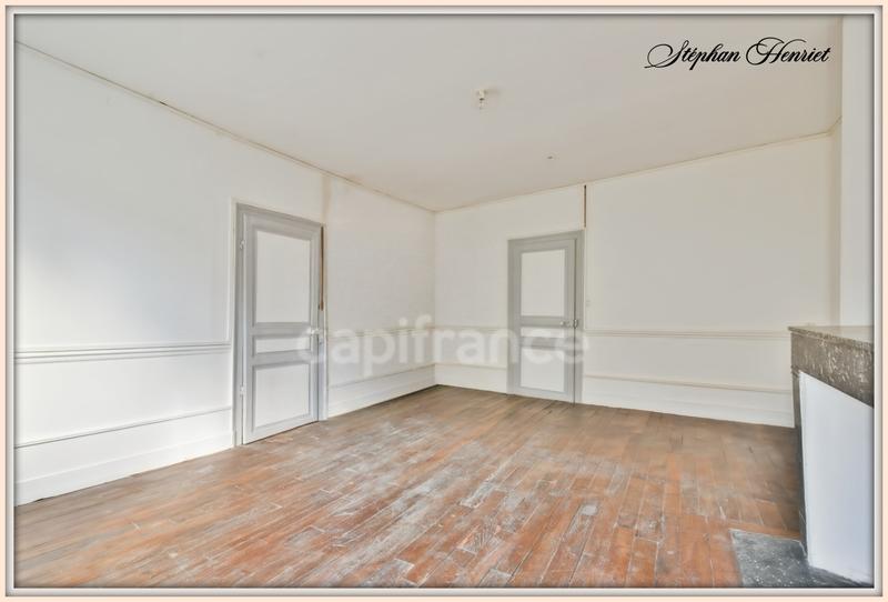 Maison - 311 m² - 11 pièces