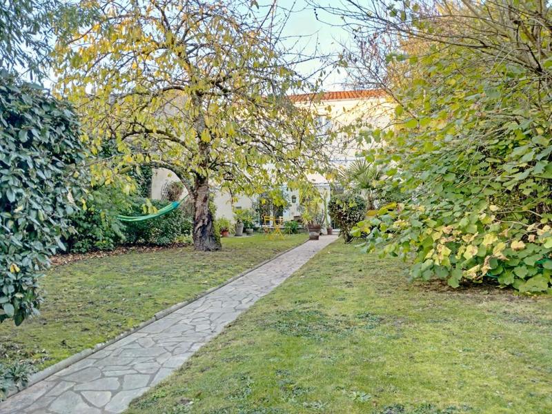 Maison - 148 m² - 5 pièces