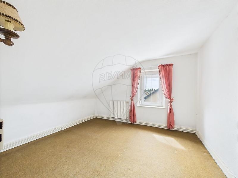 Duplex - 93 m² - 4 pièces