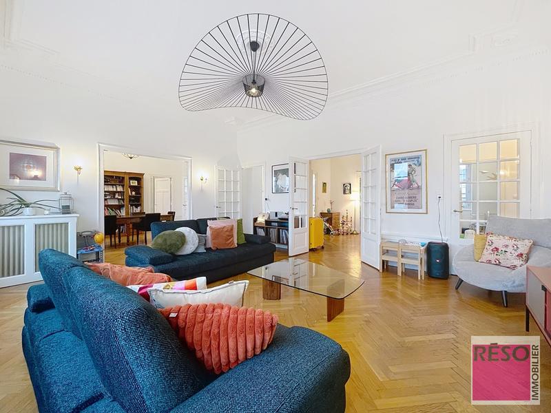 Appartement - 183 m² - 5 pièces