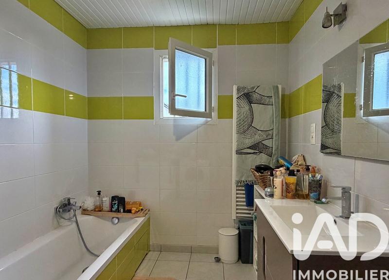 Maison - 111 m² - 6 pièces