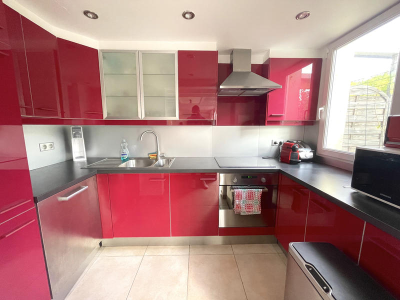 Appartement - 99 m² - 4 pièces