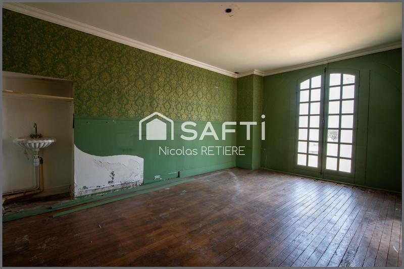 Local commercial - 233 m² - 6 pièces