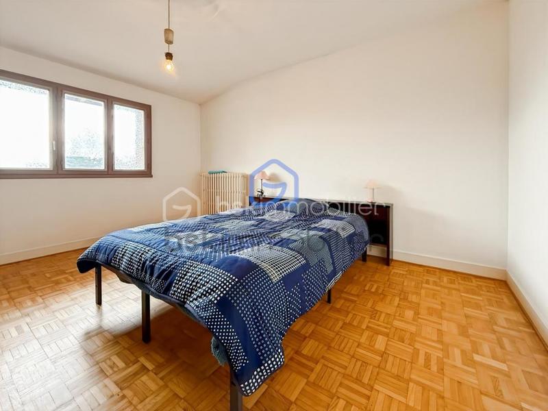 Pavillon - 185 m² - 8 pièces