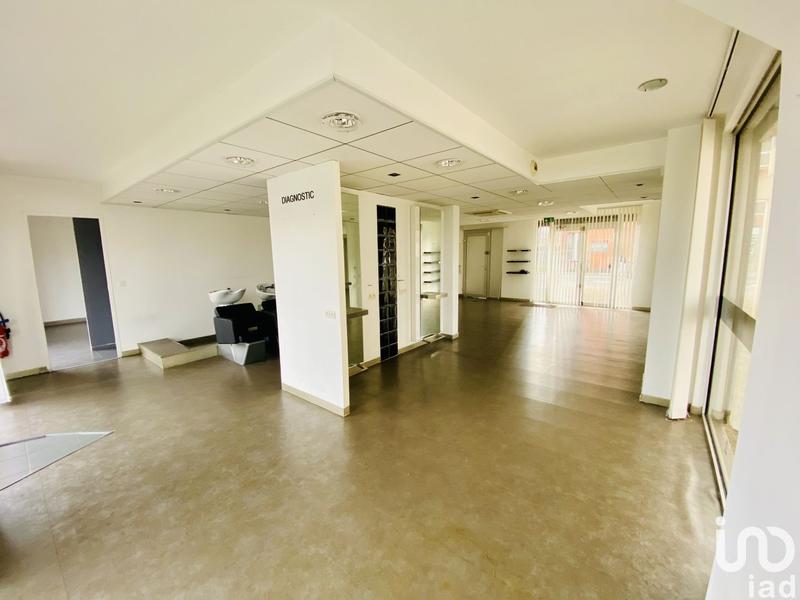 Local commercial - 84 m²