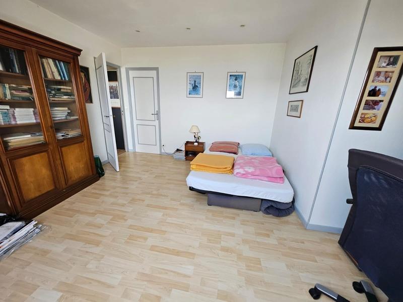 Maison - 85 m² - 5 pièces