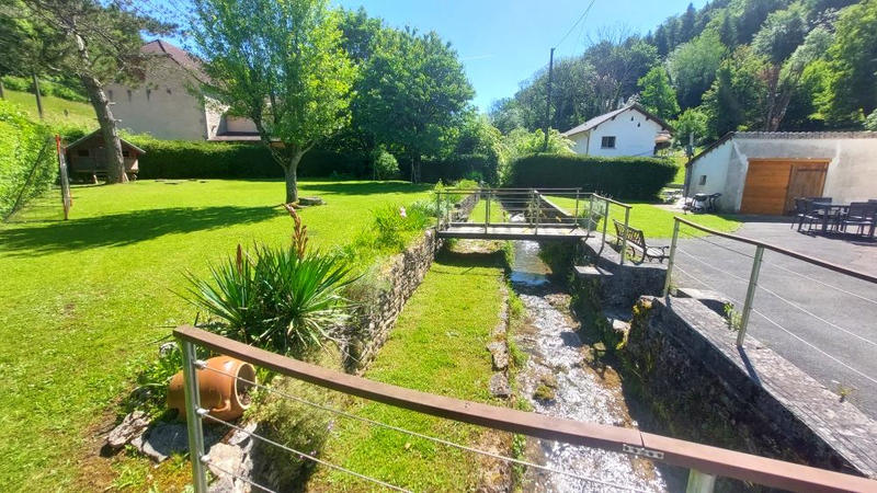 Maison - 132 m² - 8 pièces