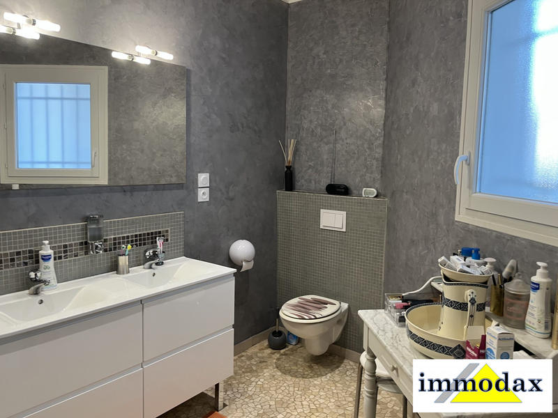 Maison contemporaine - 143 m² - 4 pièces