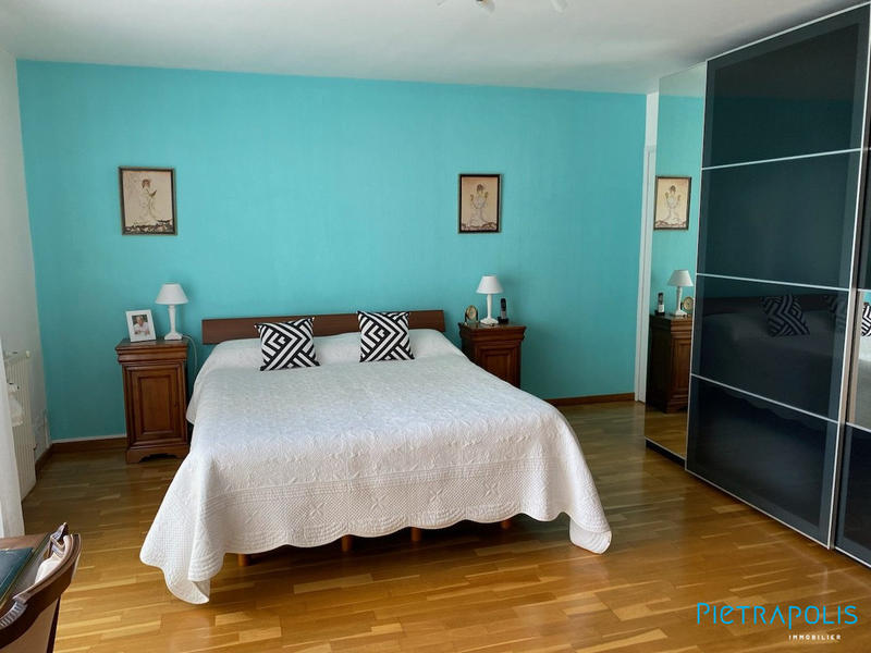 Appartement - 127 m² - 5 pièces