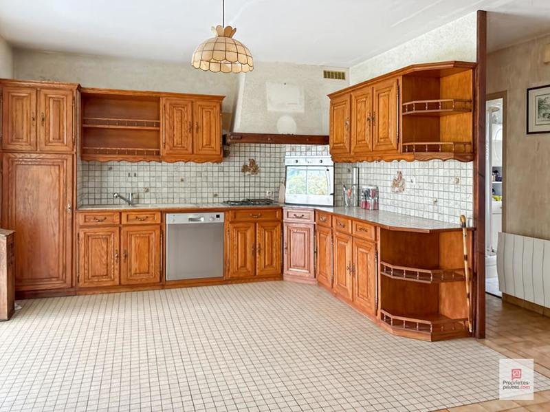 Maison - 141 m² - 6 pièces