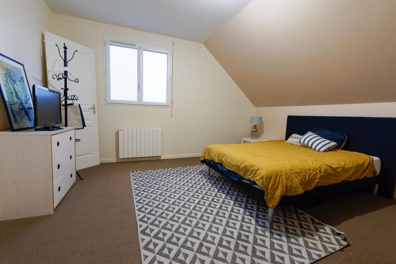 Maison - 200 m² - 7 pièces