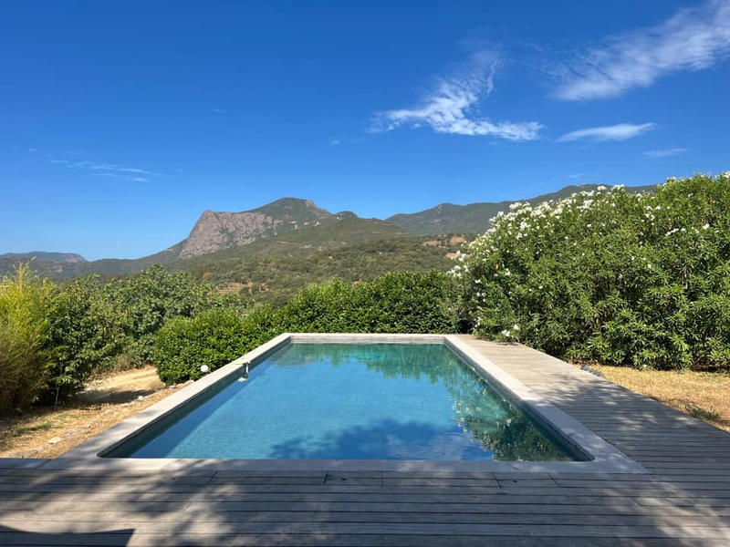 Maison - 158 m² - 6 pièces