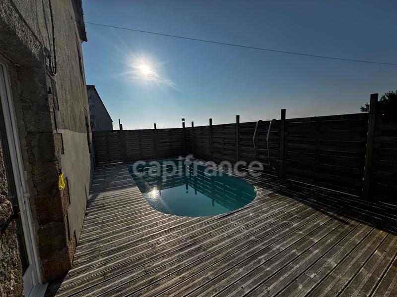 Maison en pierre - 105 m² - 4 pièces