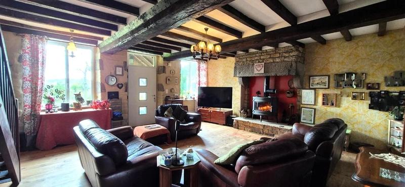 Maison - 111 m² - 6 pièces