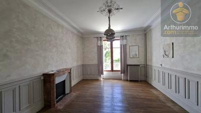 Maison - 149 m² - 7 pièces