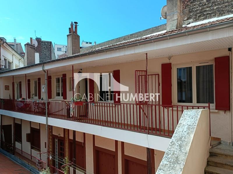 Appartement - 96 m² - 4 pièces