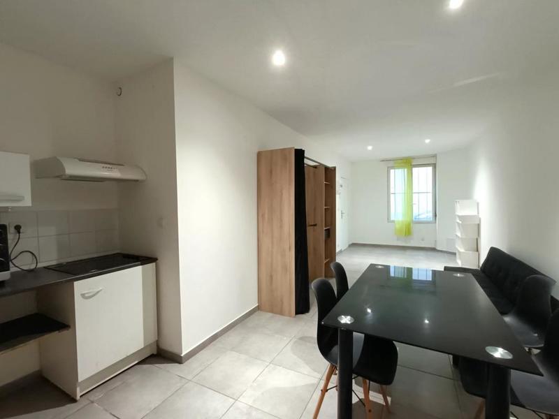 Immeuble - 173 m² - 9 pièces