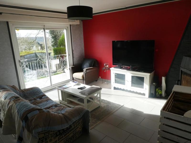 Maison - 140 m² - 8 pièces