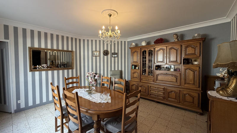 Maison - 128 m² - 6 pièces