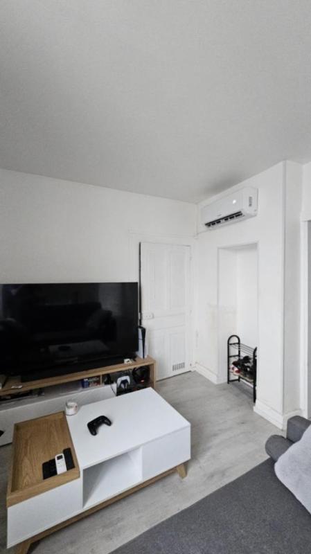 Appartement - 64 m² - 2 pièces