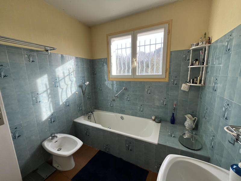 Maison - 98 m² - 4 pièces