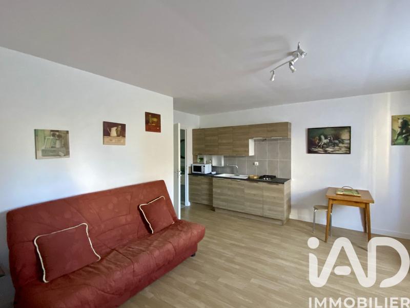 Maison - 180 m² - 9 pièces