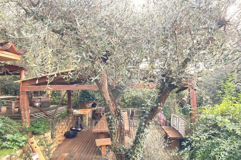 Maison - 142 m² - 4 pièces