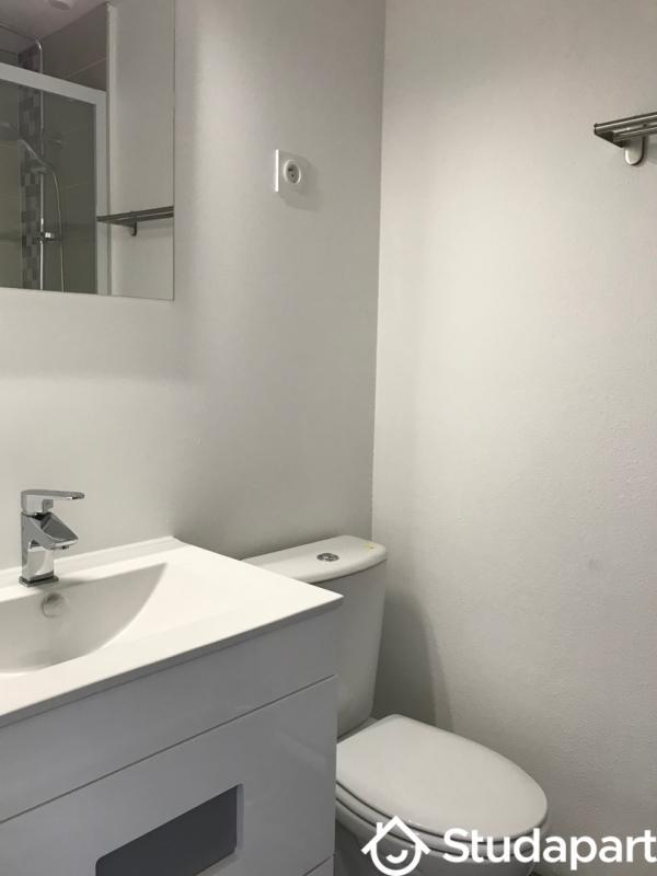 Chambre - 15 m² - 1 pièce