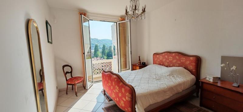 Villa - 130 m² - 6 pièces