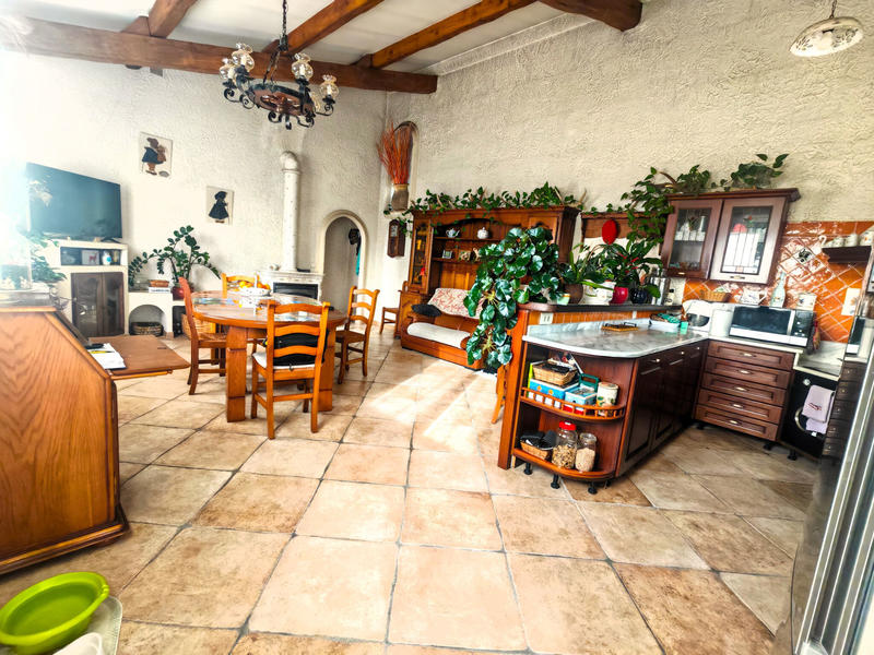 Propriété - 85 m² - 3 pièces