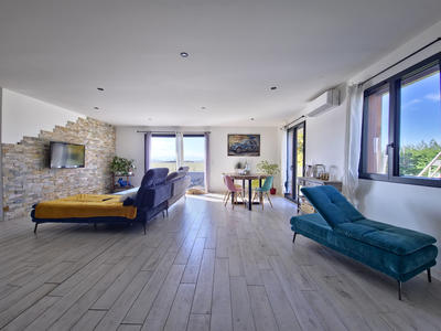 Maison - 120 m² - 4 pièces