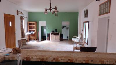 Maison - 200 m² - 8 pièces