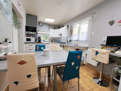 Maison - 134 m² - 6 pièces