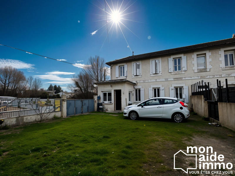 Maison - 79 m² - 3 pièces