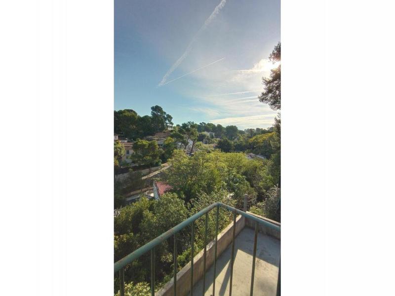 Propriété - 230 m² - 6 pièces