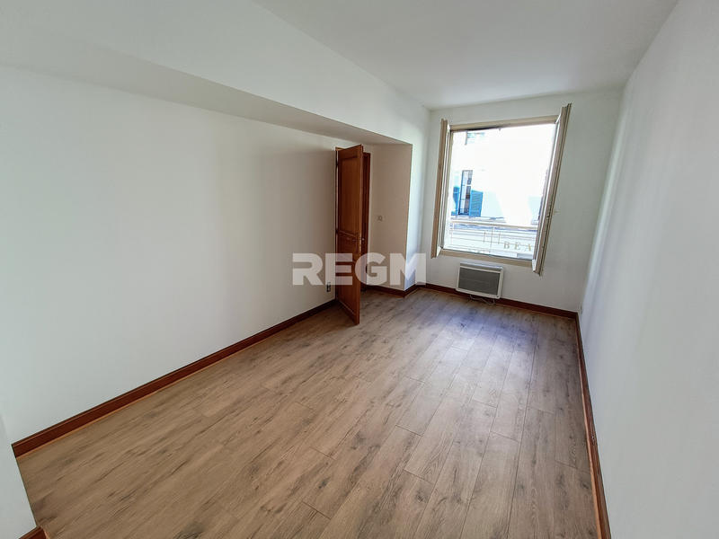 Appartement - 91 m² - 4 pièces