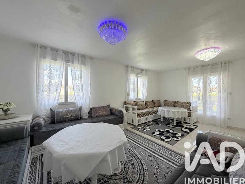 Maison - 110 m² - 4 pièces