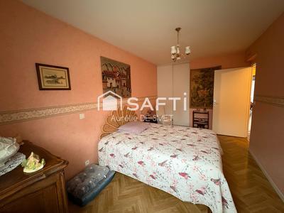 Appartement - 90 m² - 4 pièces