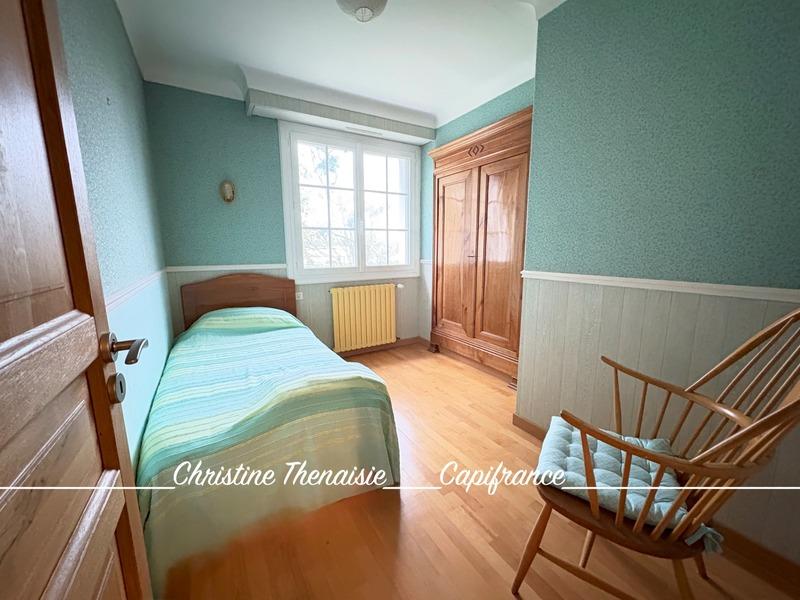 Maison - 164 m² - 8 pièces