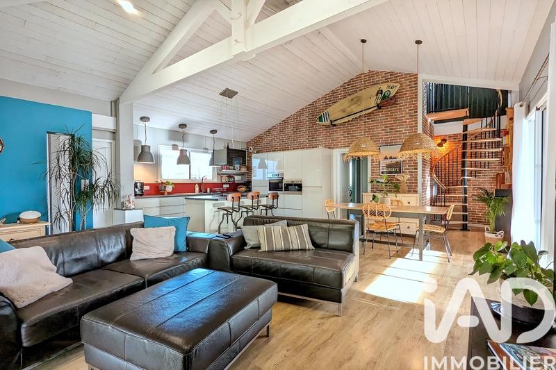 Maison - 125 m² - 5 pièces