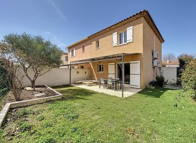 Villa - 93 m² - 4 pièces