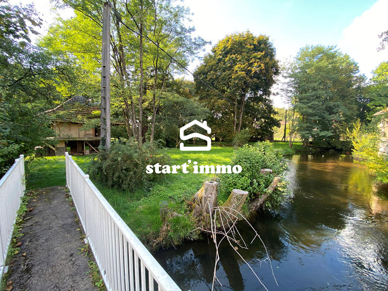 Maison - 331 m² - 11 pièces