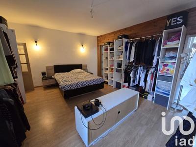 Maison de ville - 242 m² - 9 pièces