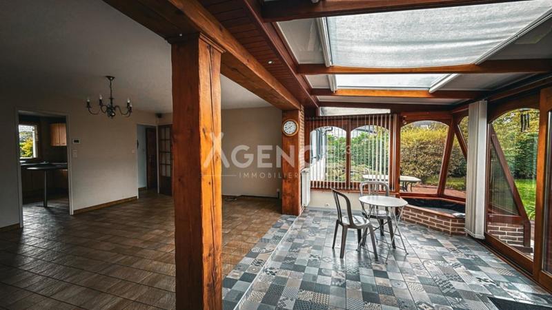 Maison - 99 m² - 5 pièces