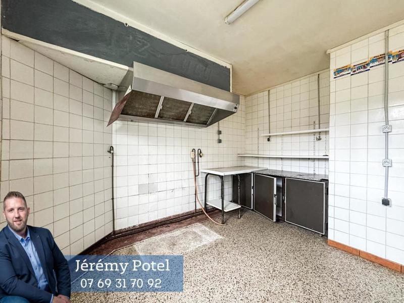 Immeuble - 200 m² - 7 pièces